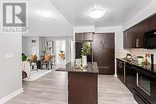 804 - 330 Burnhamthorpe Road, Mississauga, Ontario  L5R 1B8 - Photo 11 - W12696450