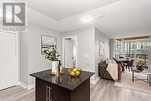 804 - 330 Burnhamthorpe Road, Mississauga, Ontario  L5R 1B8 - Photo 26 - W12696450