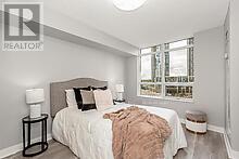 804 - 330 Burnhamthorpe Road, Mississauga, Ontario  L5R 1B8 - Photo 27 - W12696450