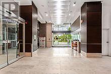 804 - 330 Burnhamthorpe Road, Mississauga, Ontario  L5R 1B8 - Photo 5 - W12696450