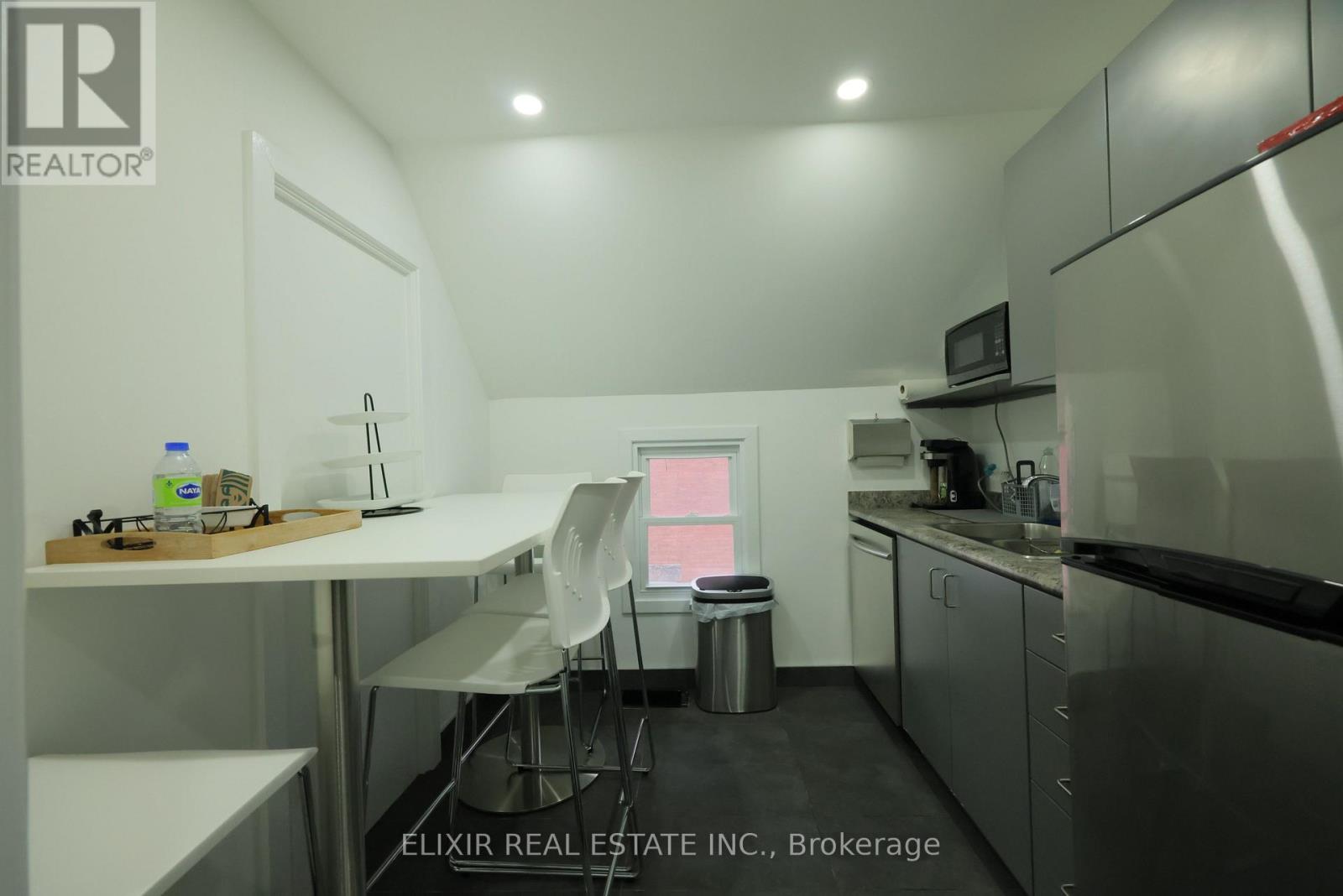 204 Main Street N, Brampton, Ontario  L6V 1P1 - Photo 26 - W12696458