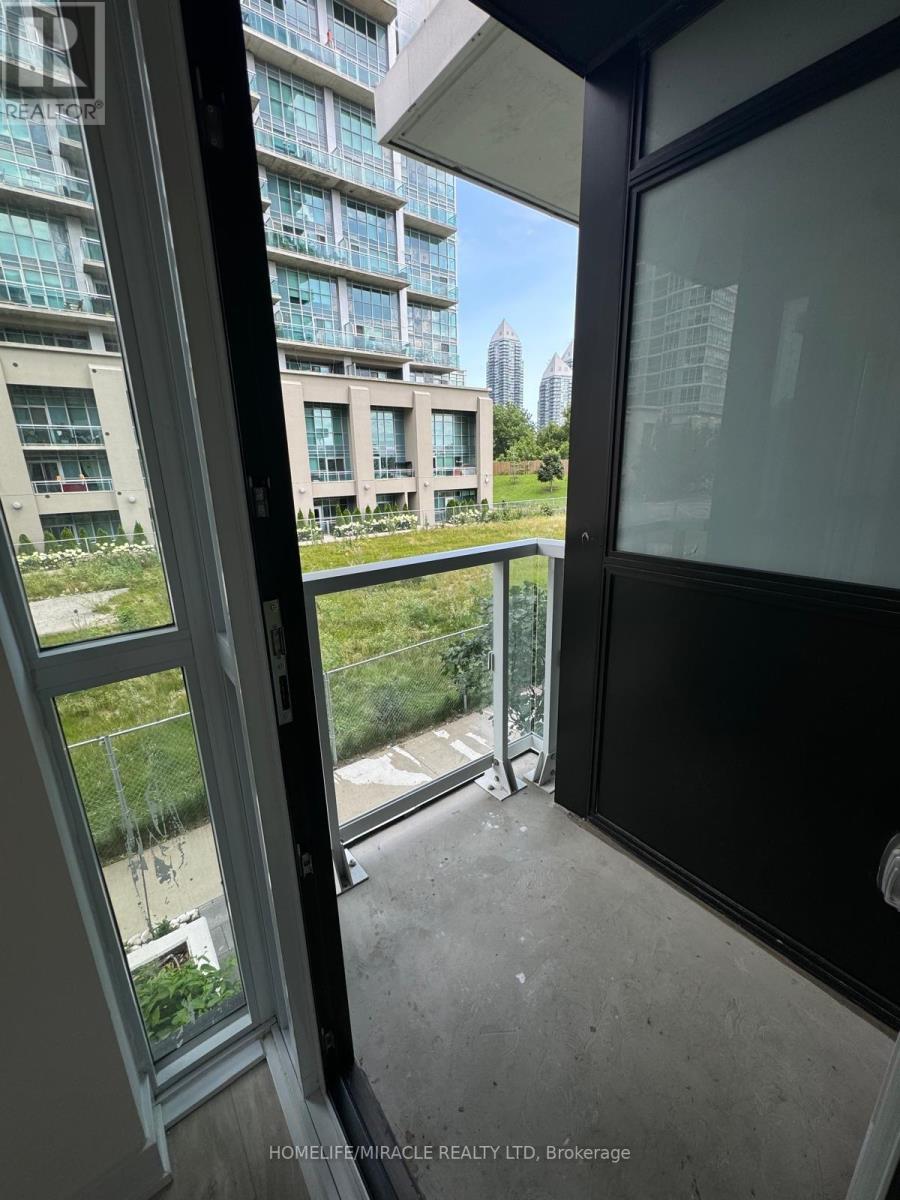 112 - 251 Manitoba Street, Toronto, Ontario  M8Y 4G9 - Photo 13 - W12696472