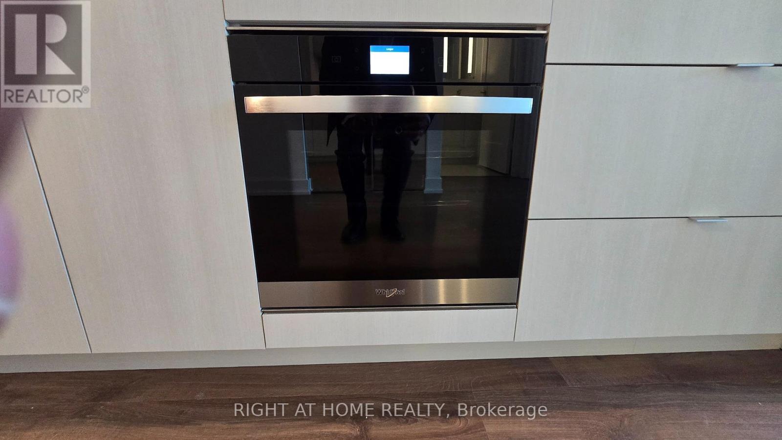 709 - 60 Central Park Road Way, Toronto, Ontario  M9A 0E6 - Photo 19 - W12696502