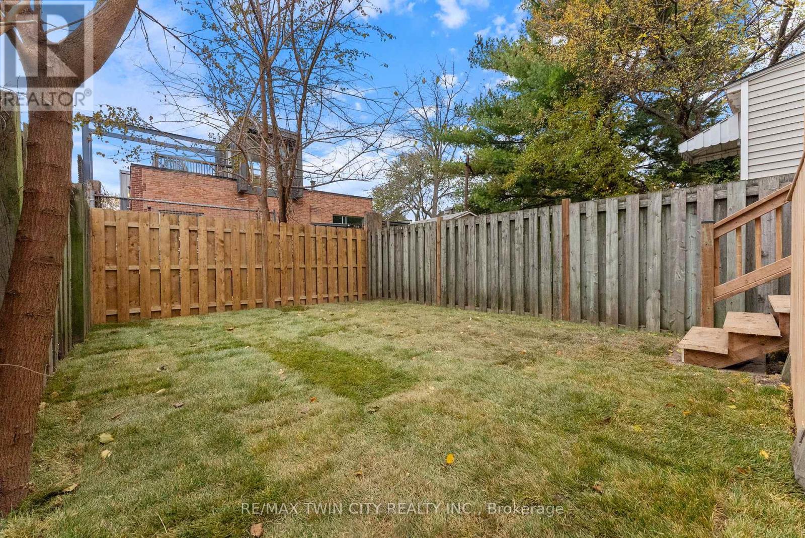 581 John Street N, Hamilton, Ontario  L8L 4S2 - Photo 25 - X12695814