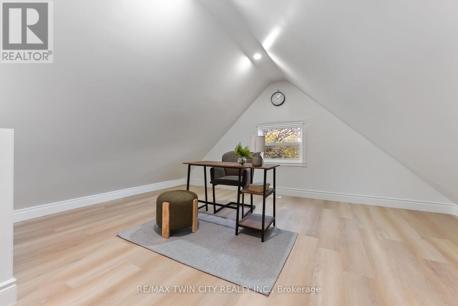 581 John Street N, Hamilton, Ontario  L8L 4S2 - Photo 21 - X12695814