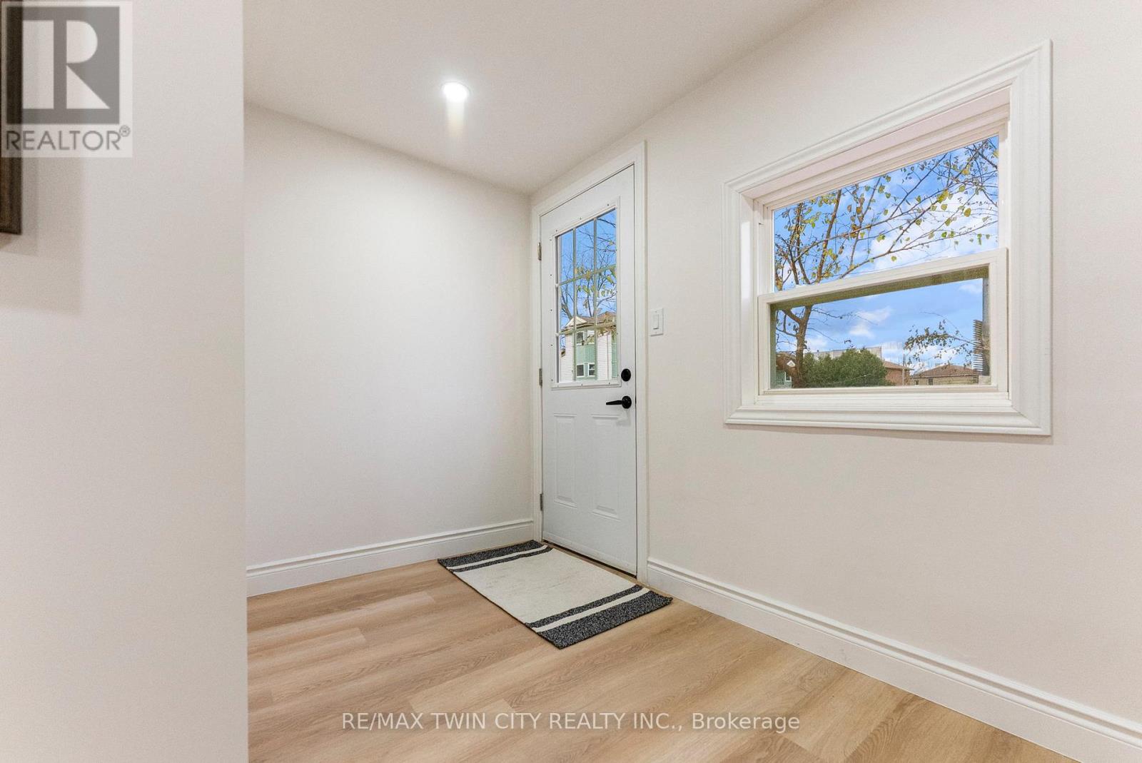 581 John Street N, Hamilton, Ontario  L8L 4S2 - Photo 22 - X12695814