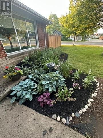 237 Hoover Crescent, Hamilton, Ontario  L9A 3H5 - Photo 48 - X12696386