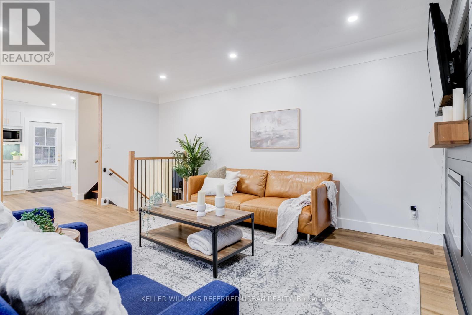 237 Hoover Crescent, Hamilton, Ontario  L9A 3H5 - Photo 8 - X12696386