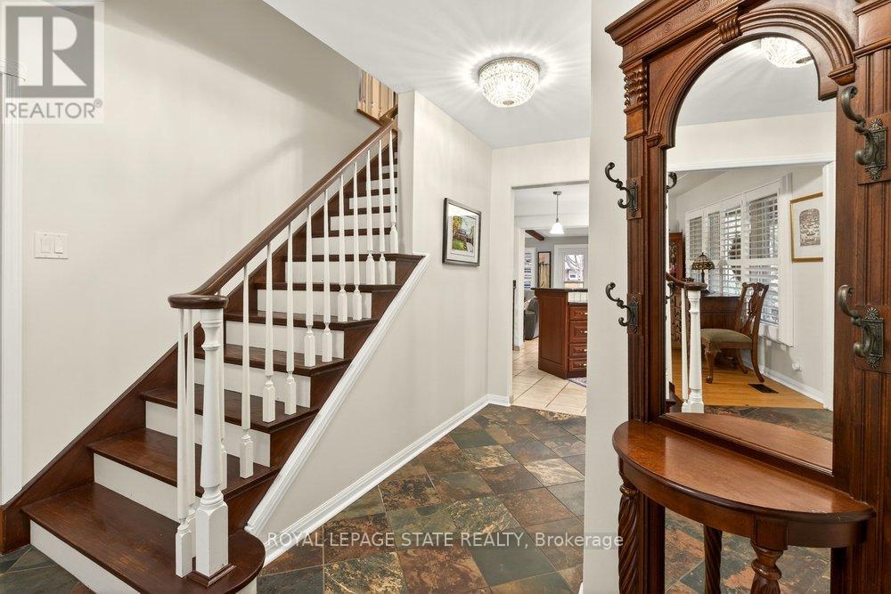 29 Woodside Drive, Hamilton, Ontario  L8T 1C4 - Photo 23 - X12696432