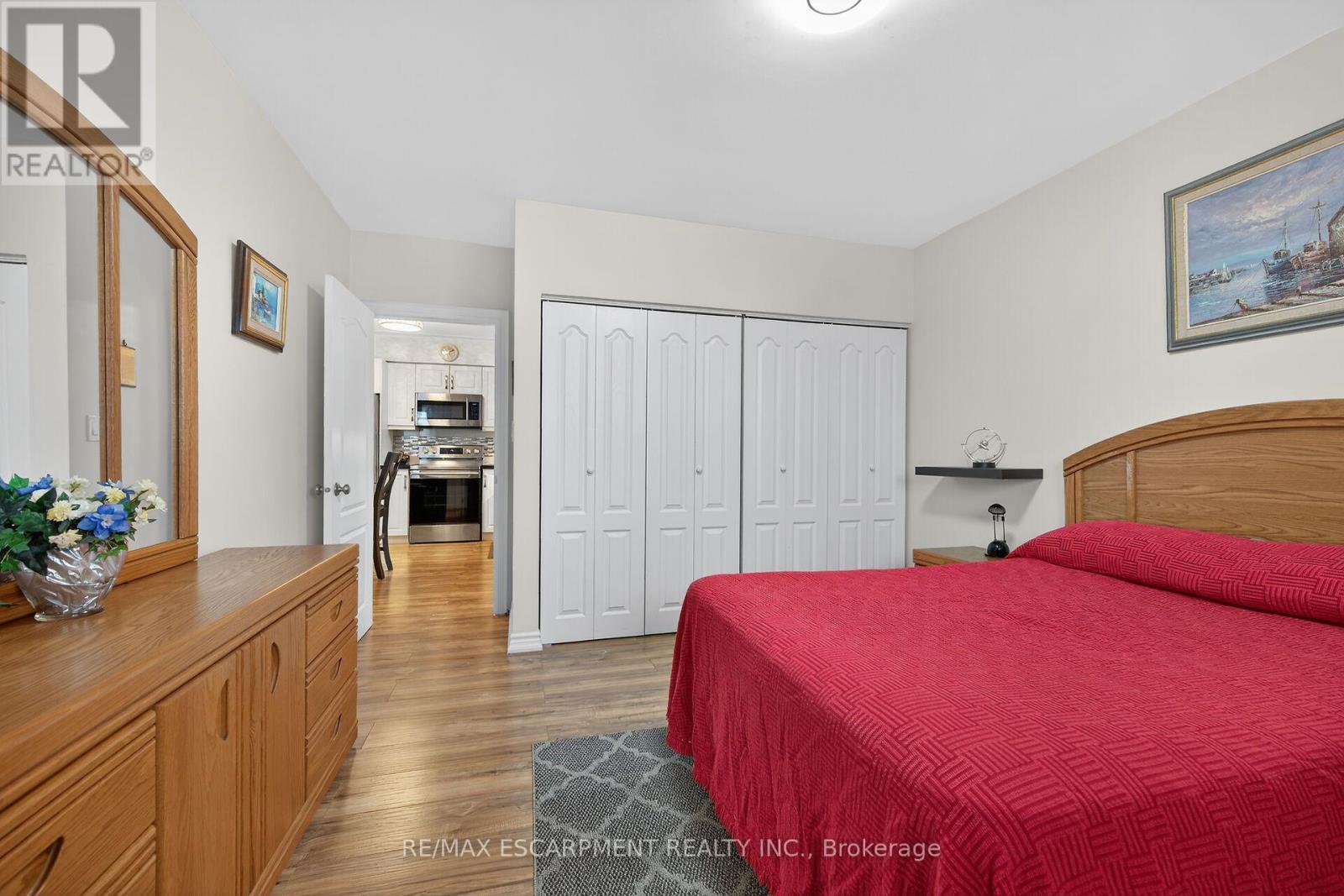 601 - 8 Woodman Drive, Hamilton, Ontario  L8K 4C9 - Photo 20 - X12696464