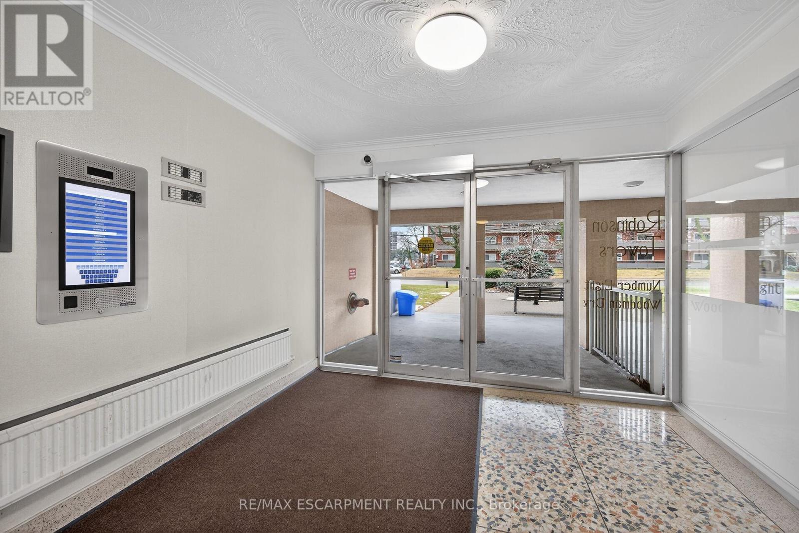 601 - 8 Woodman Drive, Hamilton, Ontario  L8K 4C9 - Photo 38 - X12696464