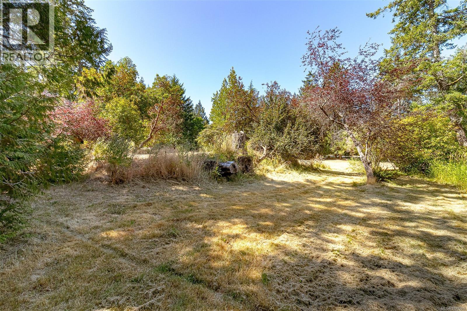 10915 Deep Cove Rd, North Saanich, British Columbia  V8L 5P9 - Photo 12 - 1023269