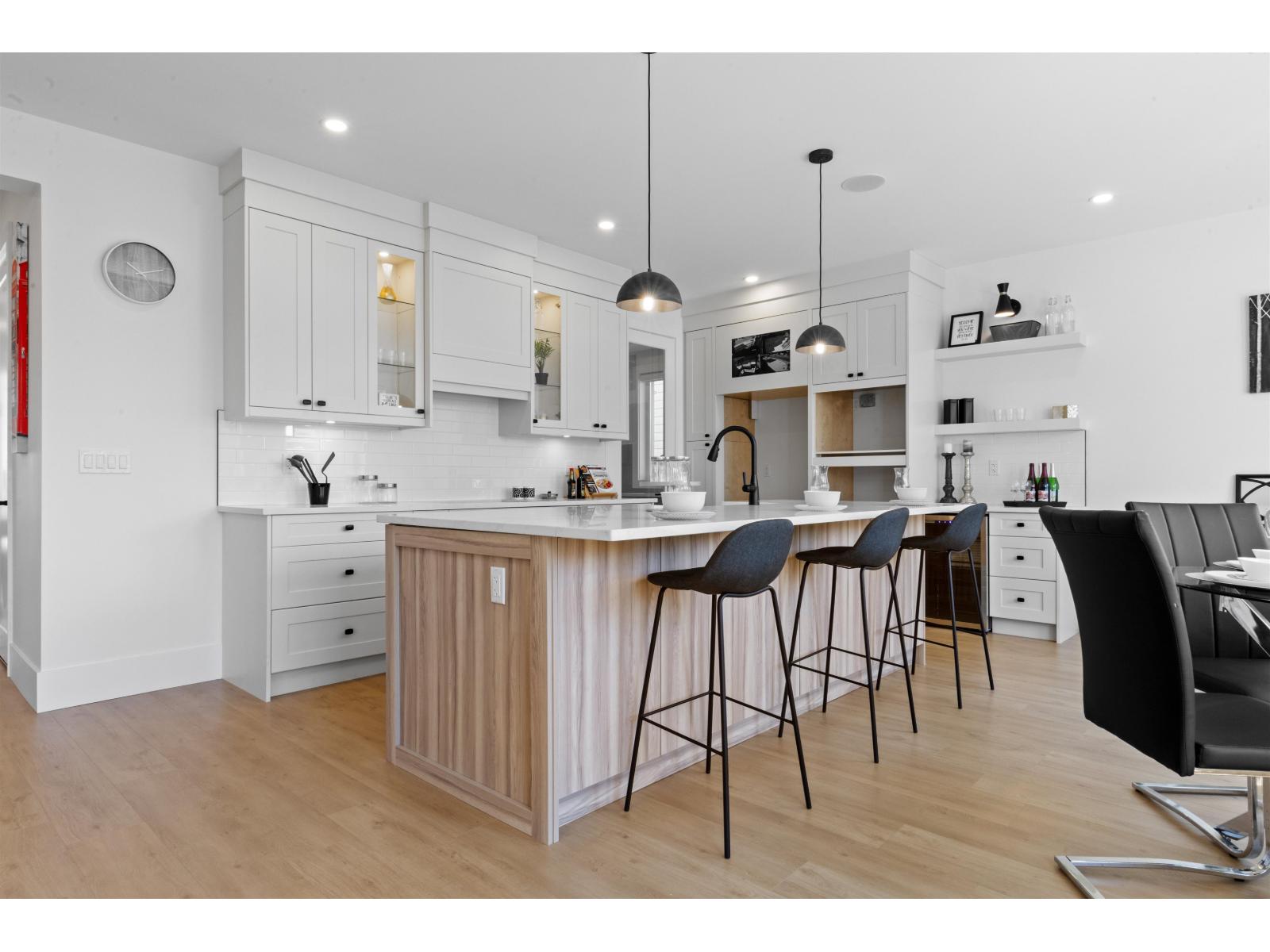 7147 Elwood Drive, Sardis West Vedder, Chilliwack, British Columbia  V2R 1G8 - Photo 15 - R3079446