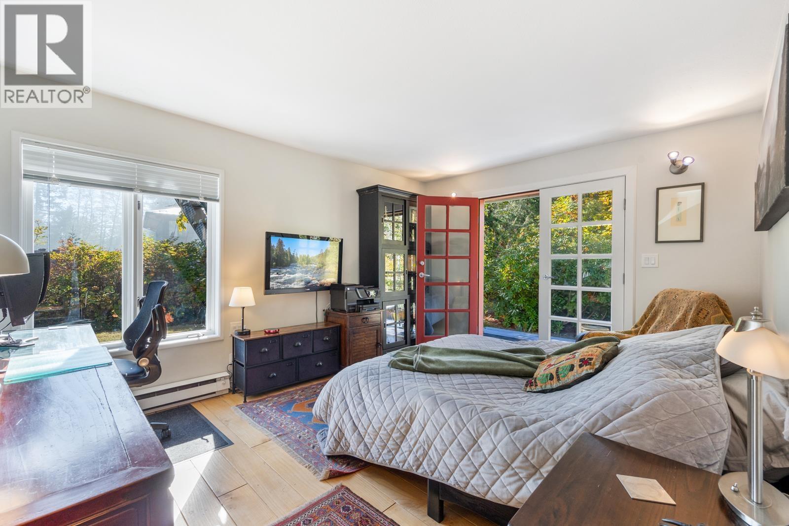 1901 East Road, No City Value, British Columbia  V0R 1T0 - Photo 11 - C8075122