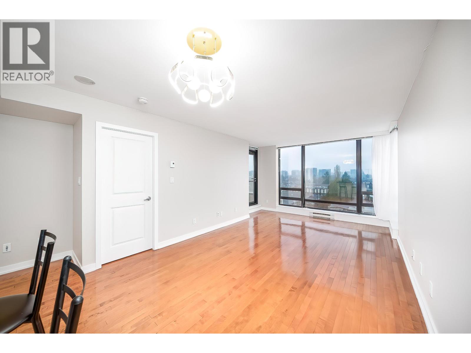 906 9188 Hemlock Drive, Richmond, British Columbia  V6Y 4J7 - Photo 5 - R3079054