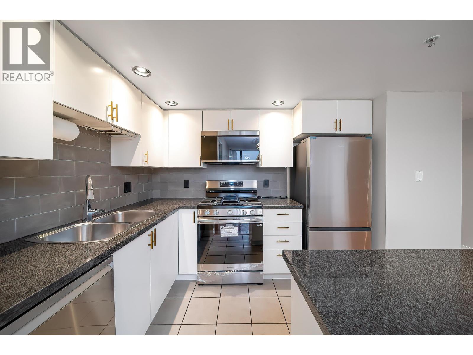 906 9188 Hemlock Drive, Richmond, British Columbia  V6Y 4J7 - Photo 7 - R3079054