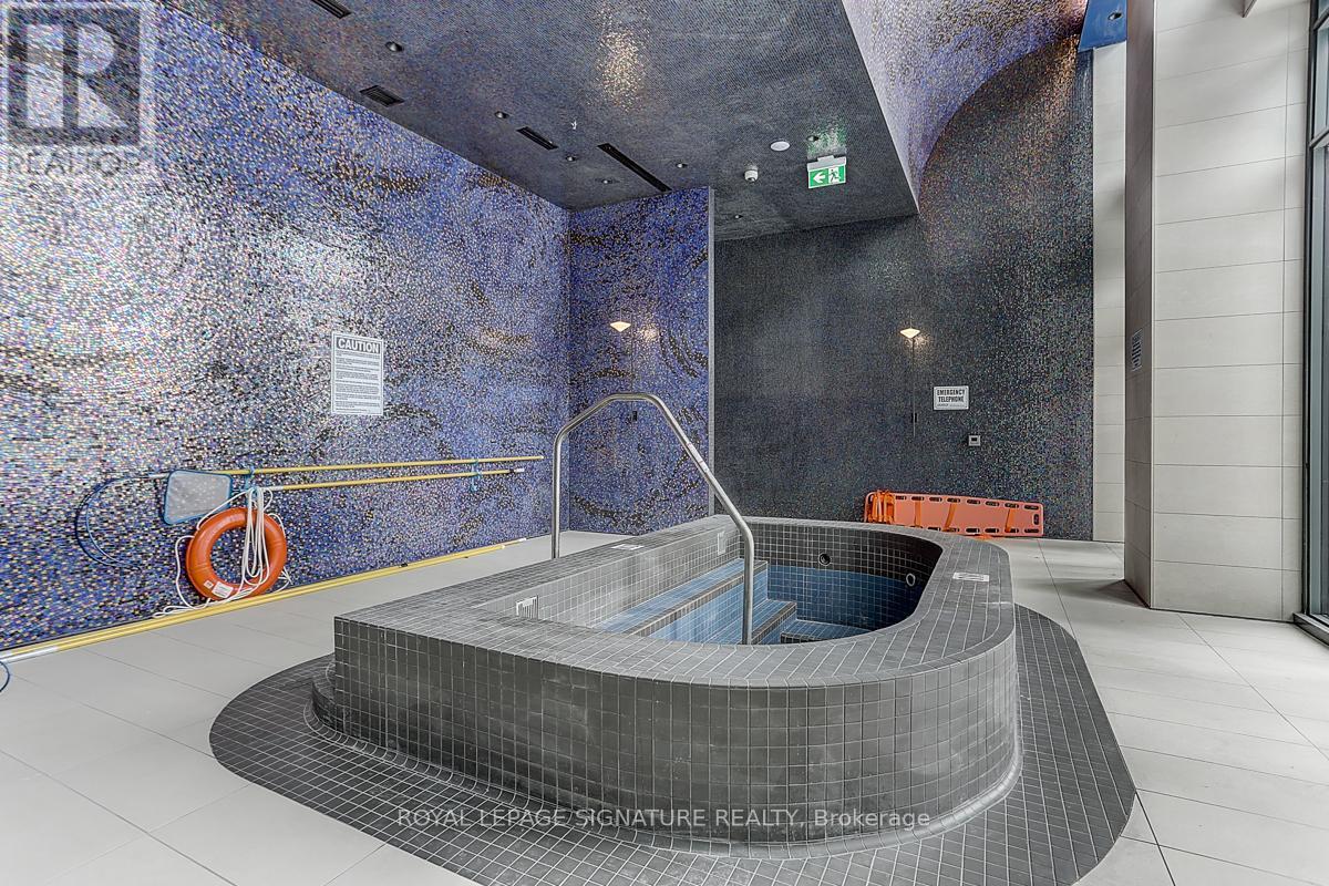 2507 - 30 Inn On The Park Drive, Toronto, Ontario  M3C 0P8 - Photo 44 - C12695754