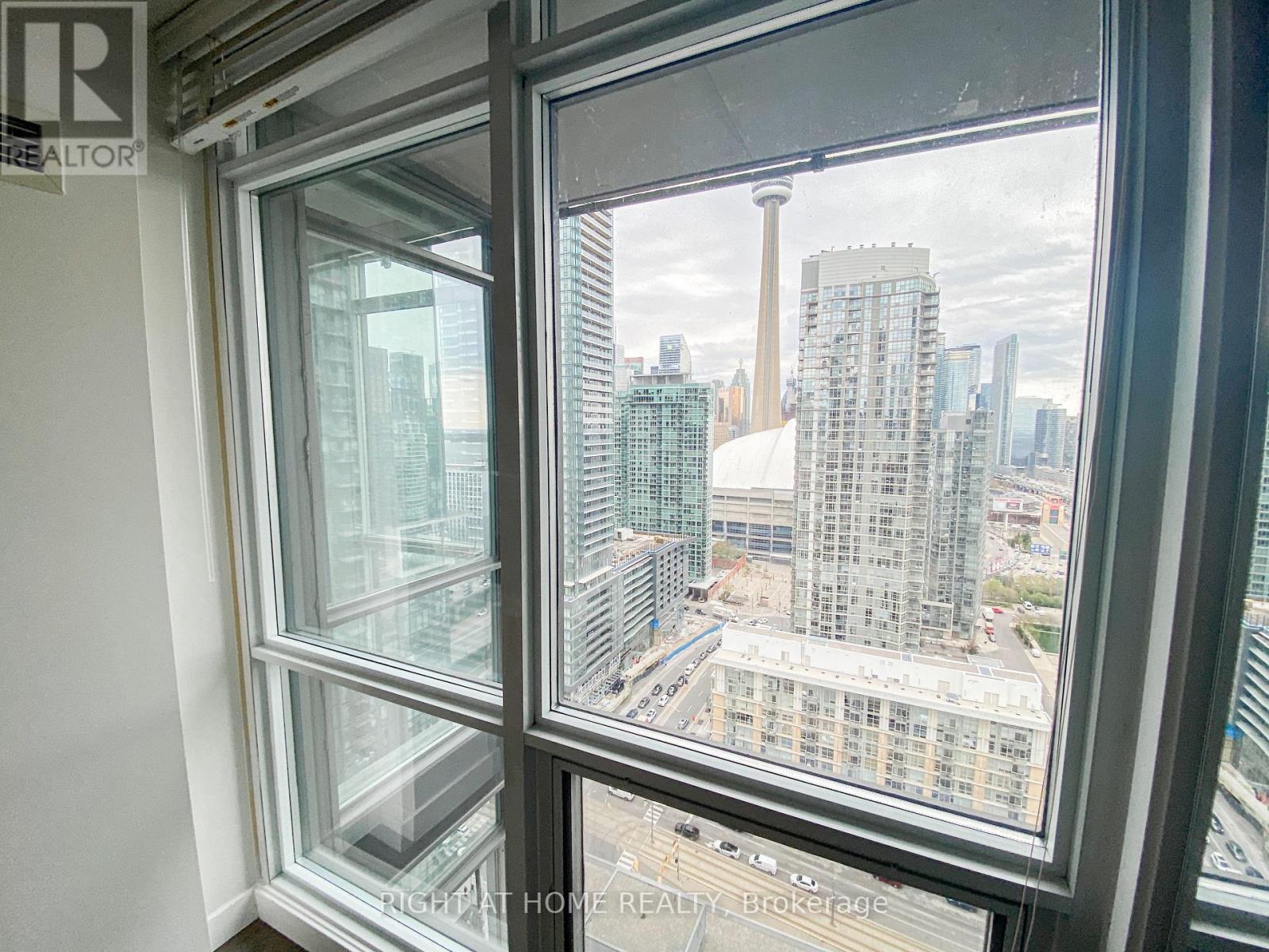 3208 - 15 Fort York Boulevard, Toronto, Ontario  M5V 3Y4 - Photo 11 - C12696618