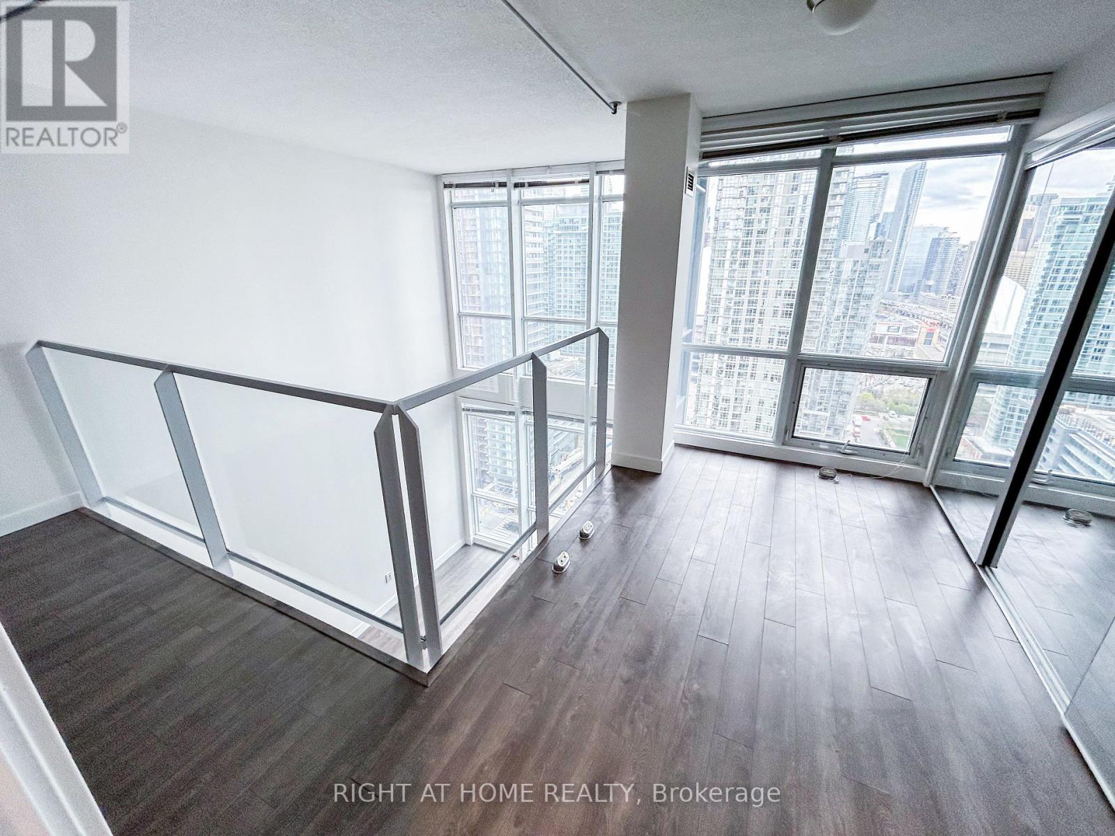 3208 - 15 Fort York Boulevard, Toronto, Ontario  M5V 3Y4 - Photo 16 - C12696618