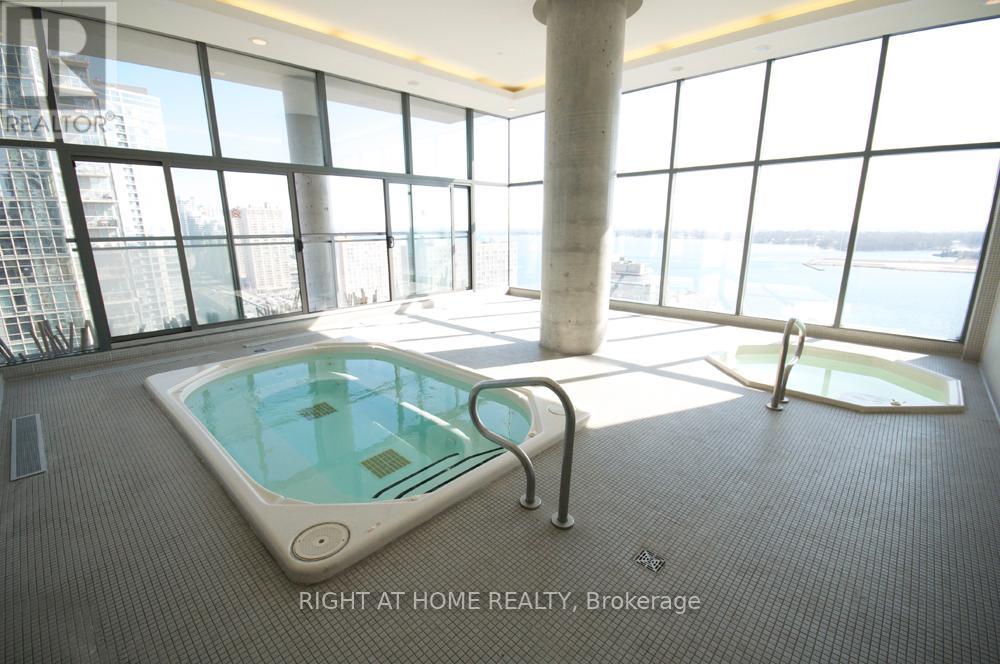 3208 - 15 Fort York Boulevard, Toronto, Ontario  M5V 3Y4 - Photo 21 - C12696618