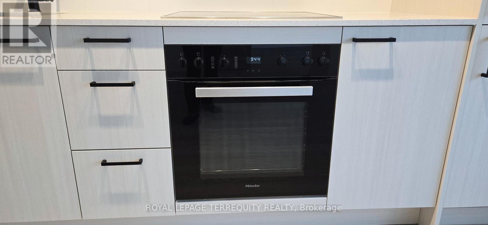 2415 - 1 Quarrington Lane, Toronto, Ontario  M3C 0S4 - Photo 15 - C12696642