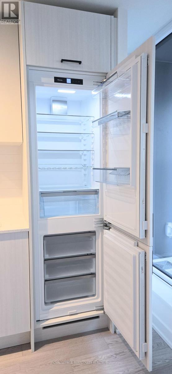 2415 - 1 Quarrington Lane, Toronto, Ontario  M3C 0S4 - Photo 17 - C12696642