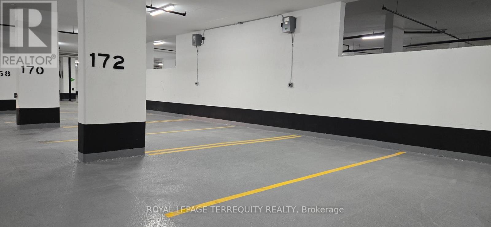 2415 - 1 Quarrington Lane, Toronto, Ontario  M3C 0S4 - Photo 38 - C12696642