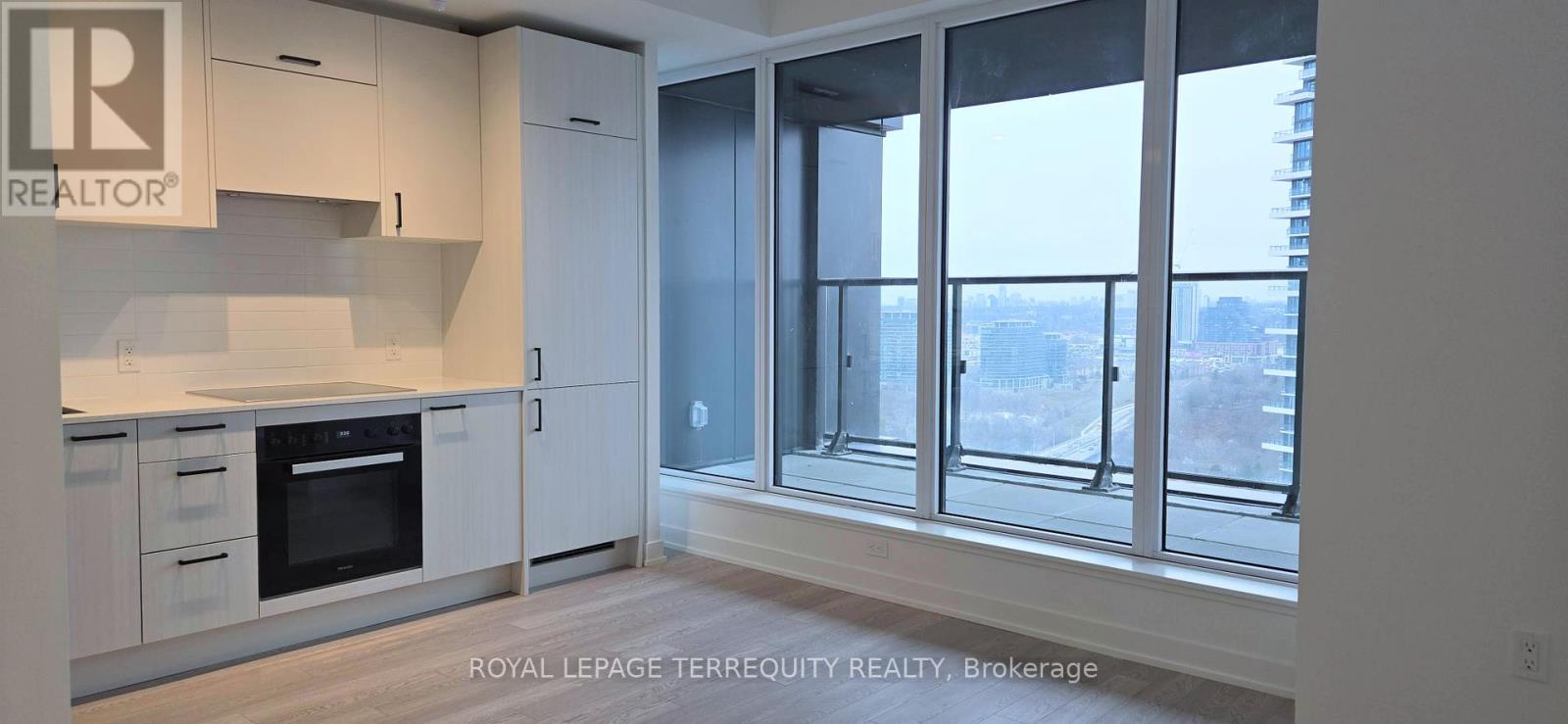 2415 - 1 Quarrington Lane, Toronto, Ontario  M3C 0S4 - Photo 5 - C12696642