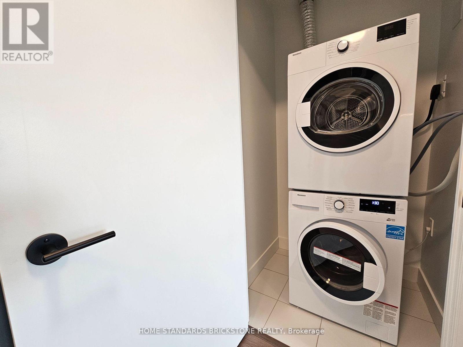 2202 - 308 Jarvis Street, Toronto, Ontario  M5B 0E3 - Photo 18 - C12696672