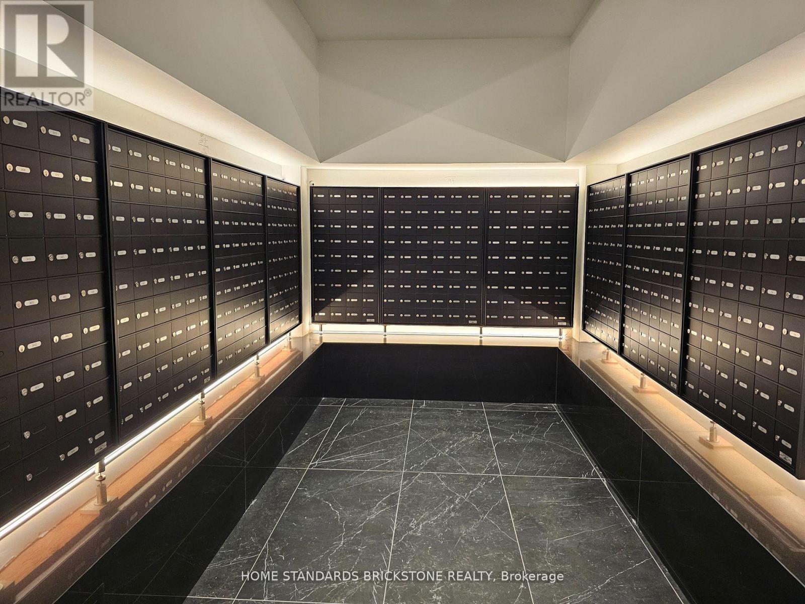 2202 - 308 Jarvis Street, Toronto, Ontario  M5B 0E3 - Photo 21 - C12696672