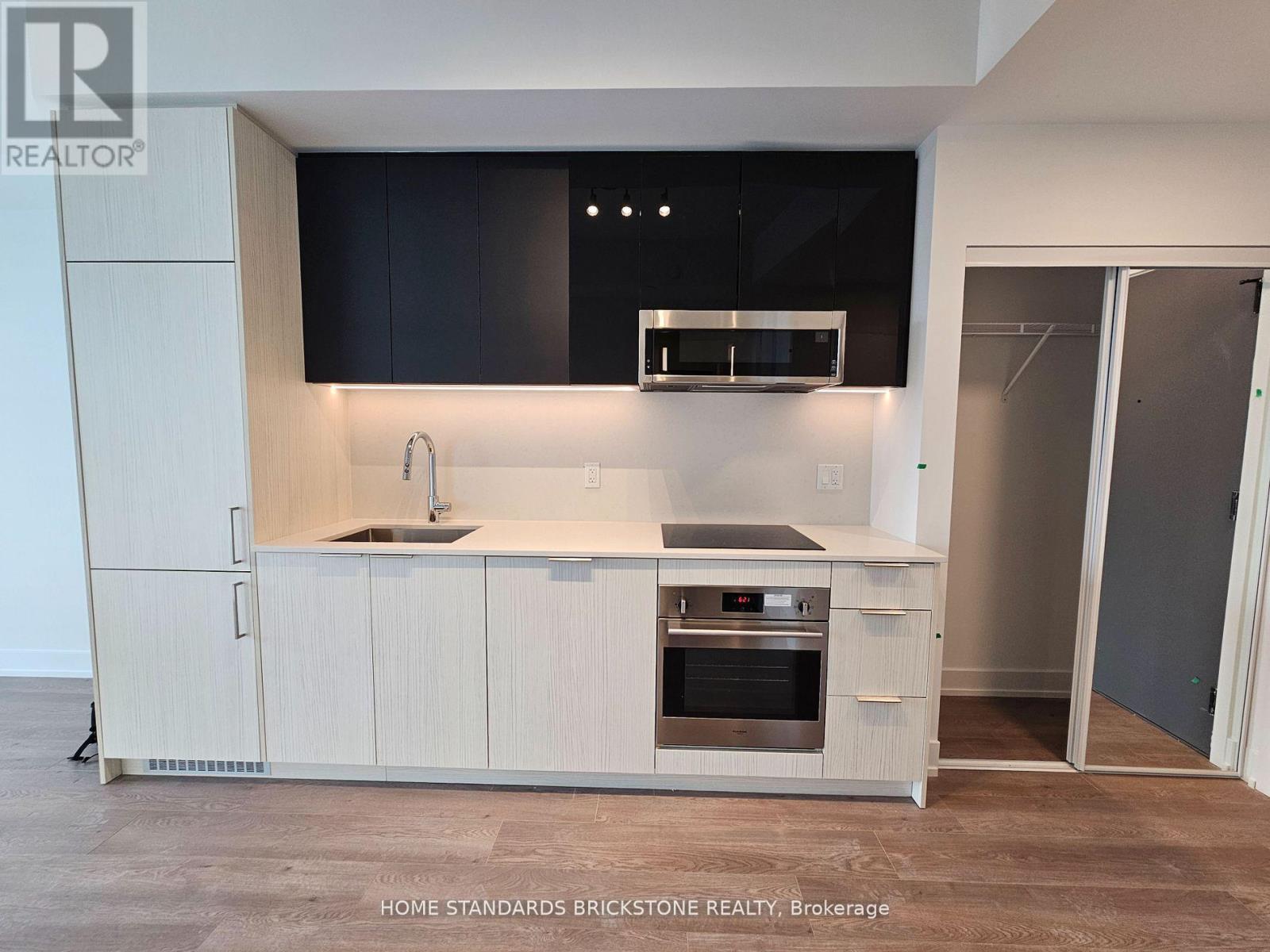 2202 - 308 Jarvis Street, Toronto, Ontario  M5B 0E3 - Photo 6 - C12696672