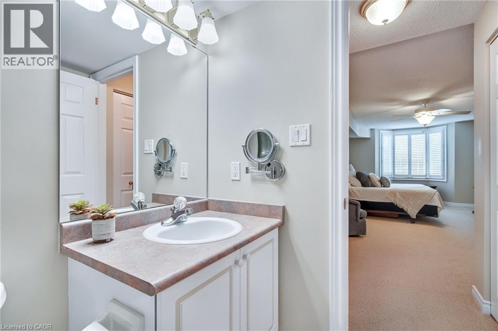 970 Golf Links Road Unit# 205, Ancaster, Ontario  L9K 1J8 - Photo 47 - 40798598