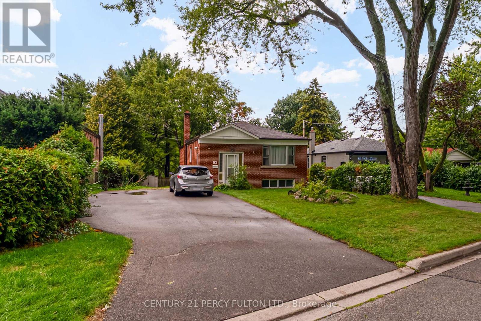 Upper - 62 Dale Avenue, Toronto, Ontario  M1J 3J5 - Photo 1 - E12696576