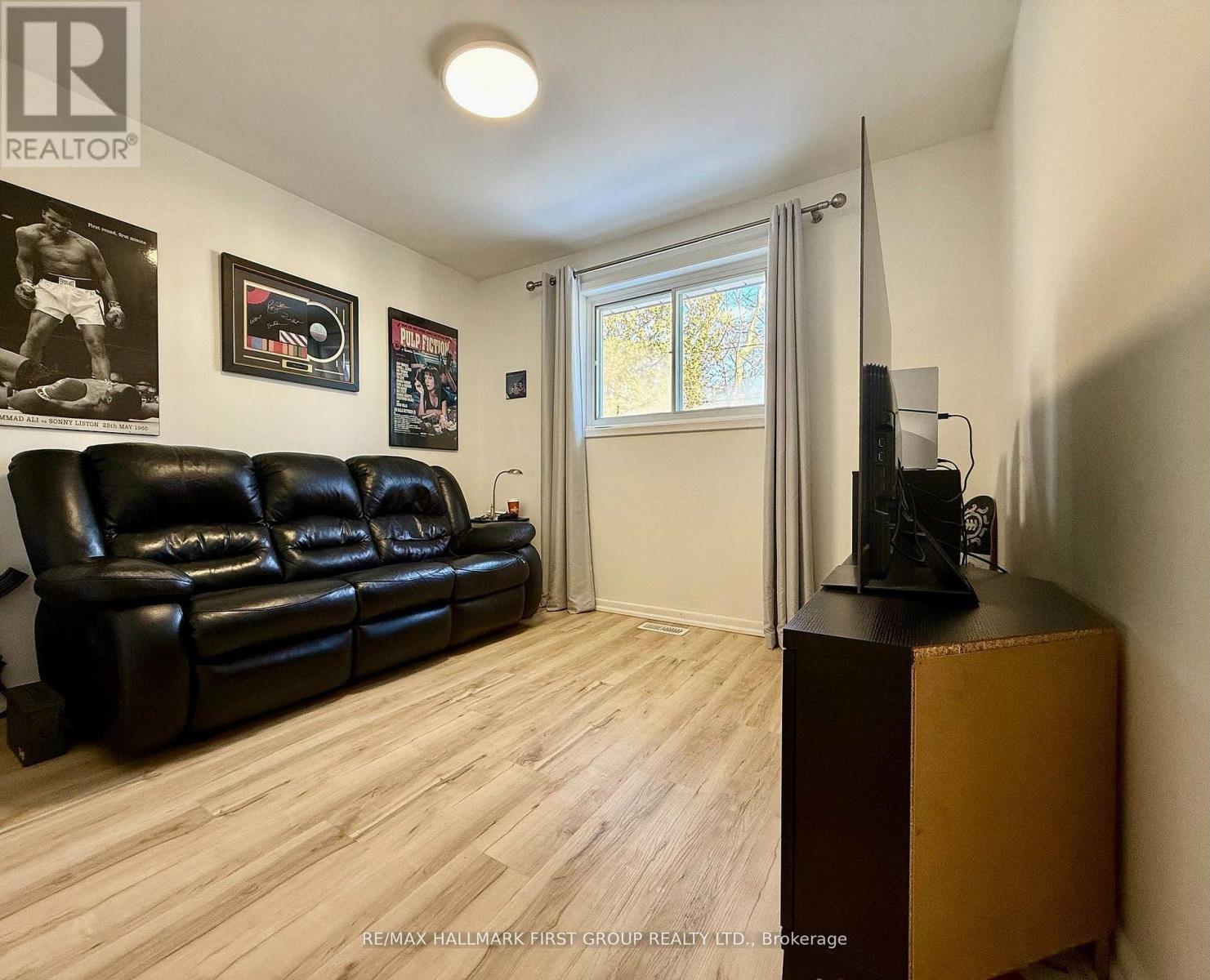 851 Bem Avenue, Pickering, Ontario  L1W 1X2 - Photo 19 - E12696600