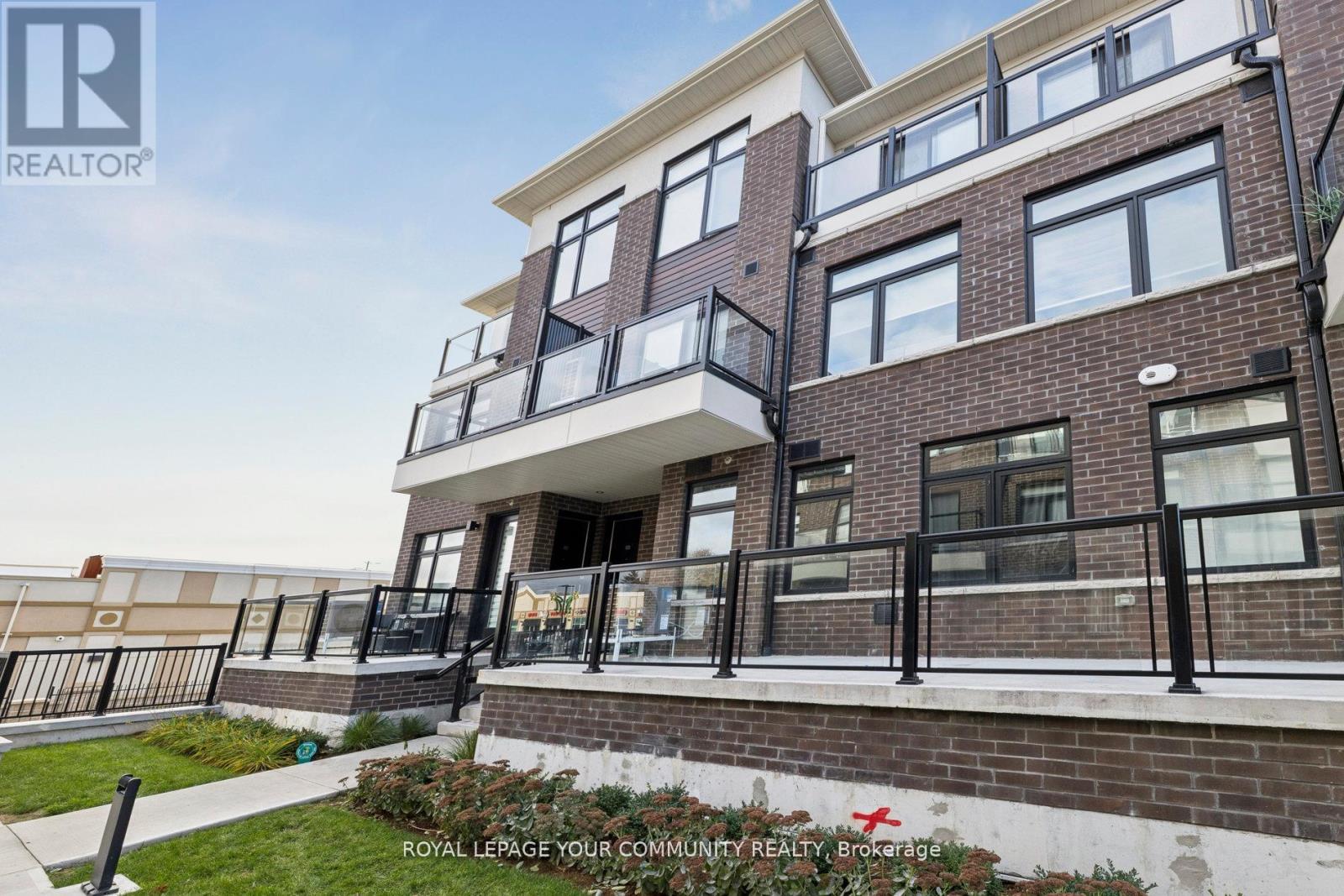 214 - 755 Omega Drive, Pickering, Ontario  L1V 0H1 - Photo 2 - E12696612