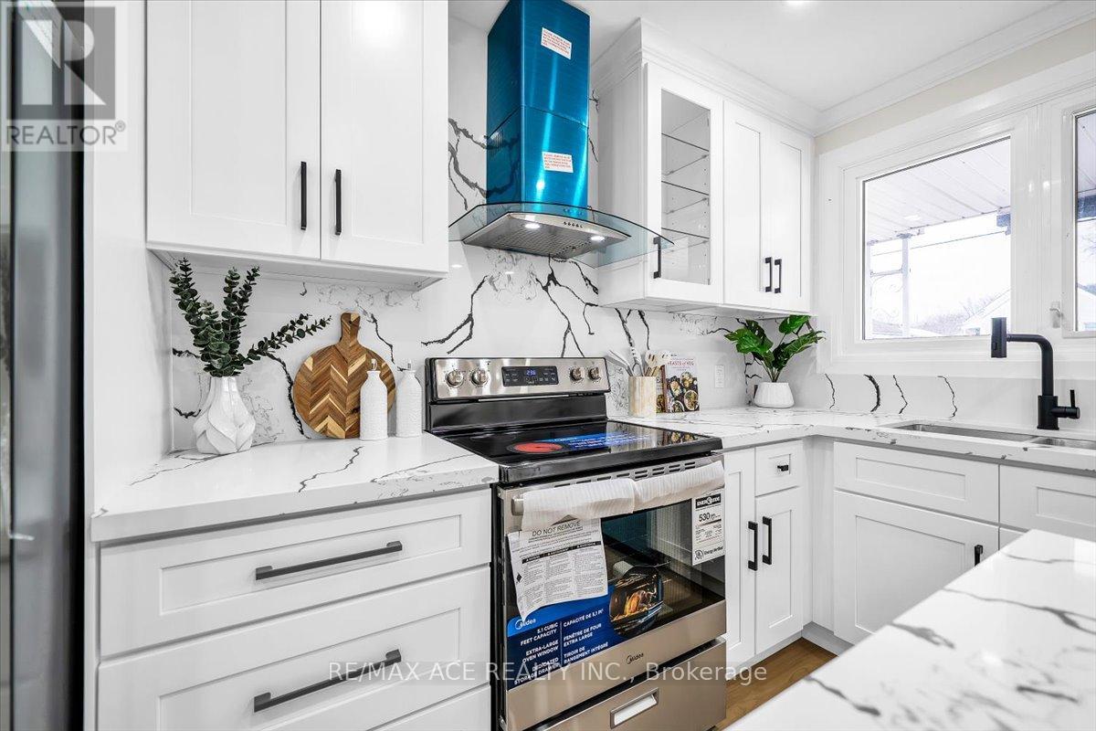 265 Gibbons Street, Oshawa, Ontario  L1J 4Y5 - Photo 13 - E12696640