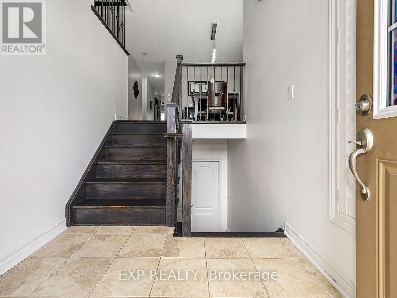 856 Wrenwood Drive, Oshawa, Ontario  L1K 0Y1 - Photo 4 - E12696664