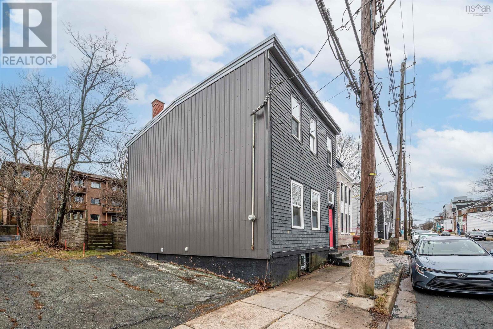 2464 Creighton Street, Halifax, Nova Scotia  B3K 3S1 - Photo 3 - 202600788