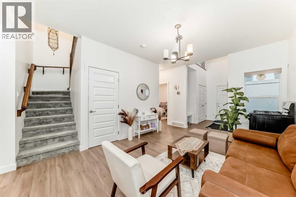 10 Homestead Passage Ne, Calgary, Alberta  T3J 5R8 - Photo 17 - A2272831