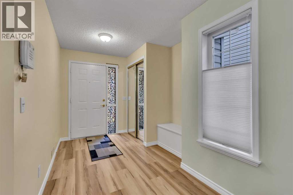 140 Valley Ridge Heights Nw, Calgary, Alberta  T3B 5T3 - Photo 4 - A2276953