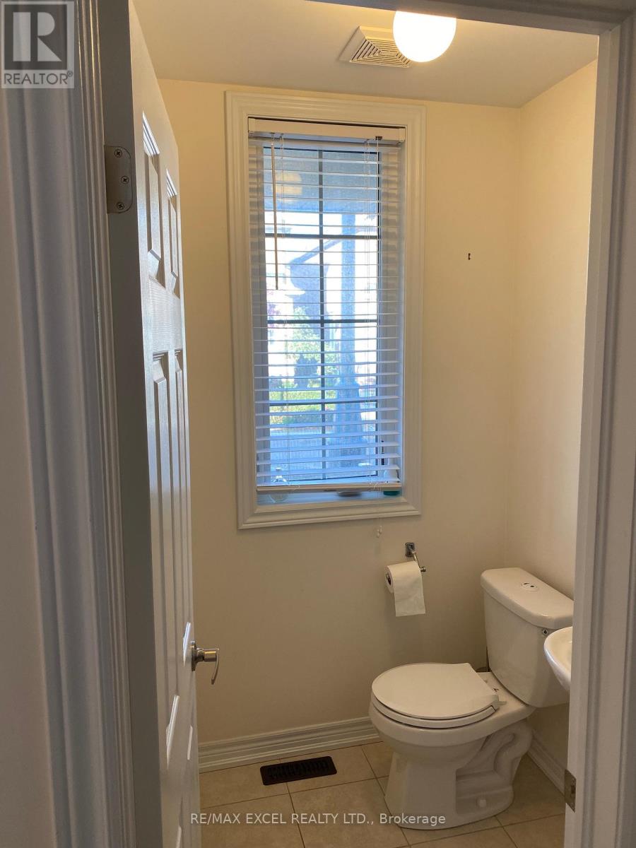 15 Duncan Road, Markham, Ontario  L6B 0T5 - Photo 8 - N12696552