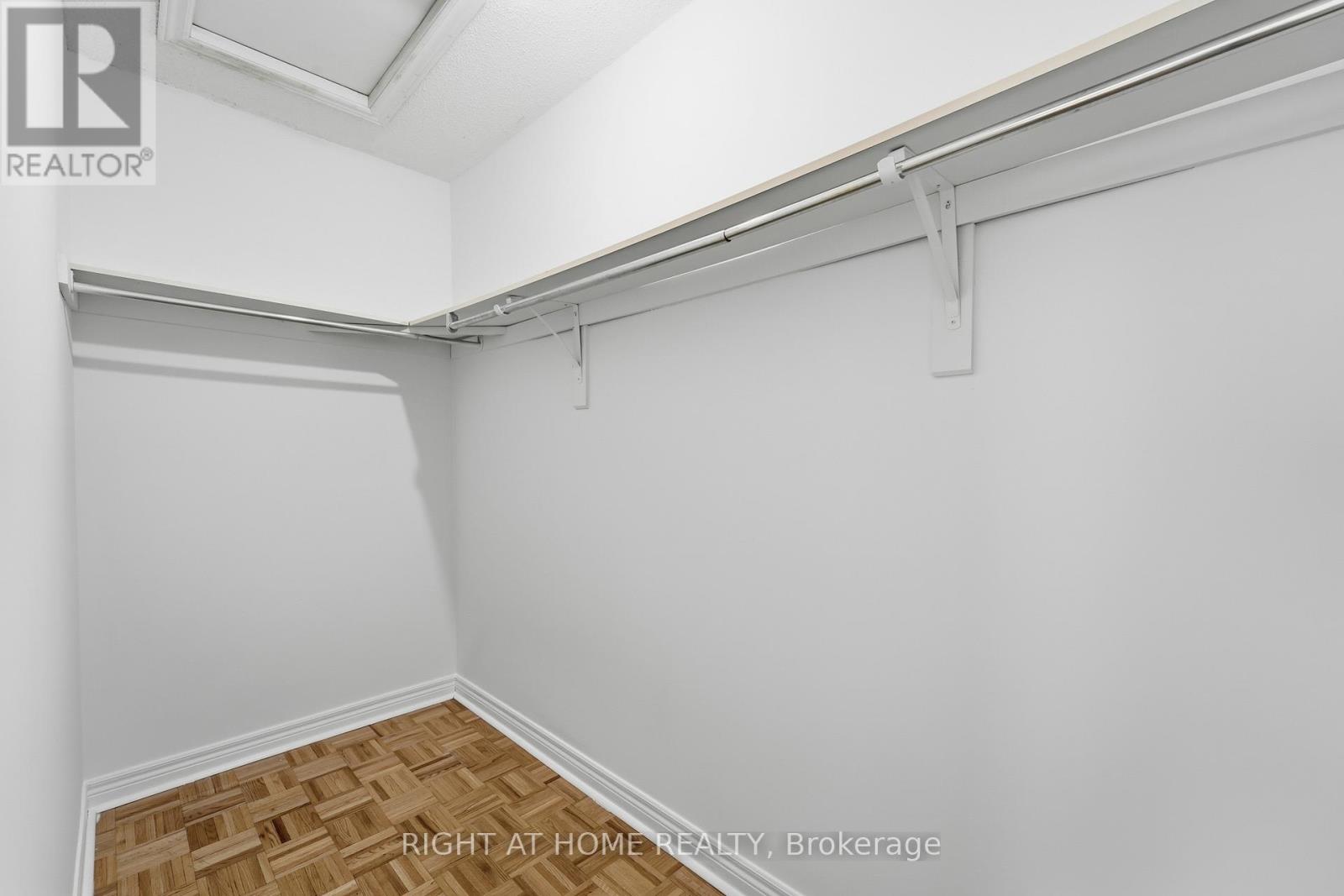 46 Fieldstone Drive, Vaughan, Ontario  L4L 9H5 - Photo 24 - N12696562