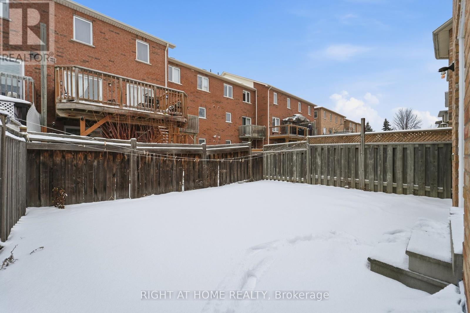 46 Fieldstone Drive, Vaughan, Ontario  L4L 9H5 - Photo 36 - N12696562