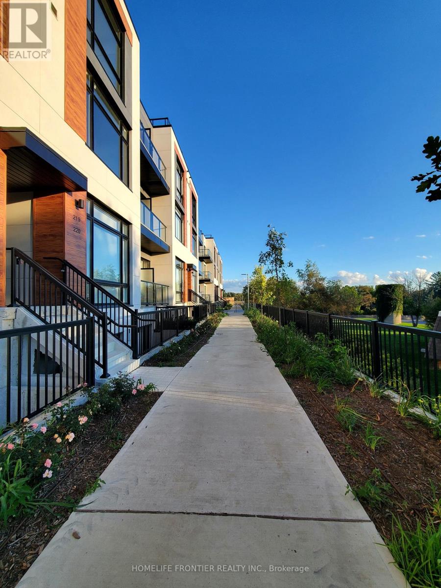 219 - 8 Steckley House Lane, Richmond Hill, Ontario  L4S 0N1 - Photo 21 - N12696584