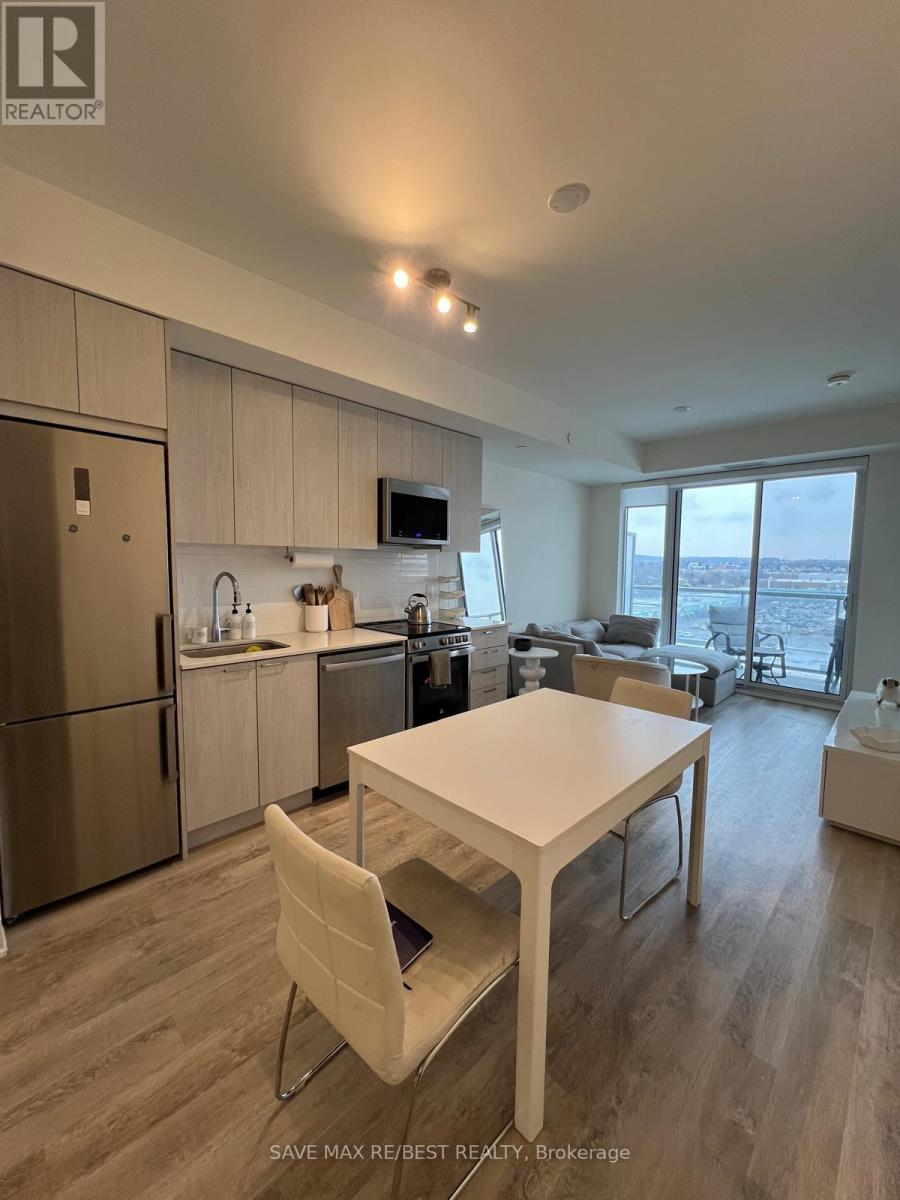 808 - 185 Deerfield Road, Newmarket, Ontario  L3Y 0G7 - Photo 11 - N12696594