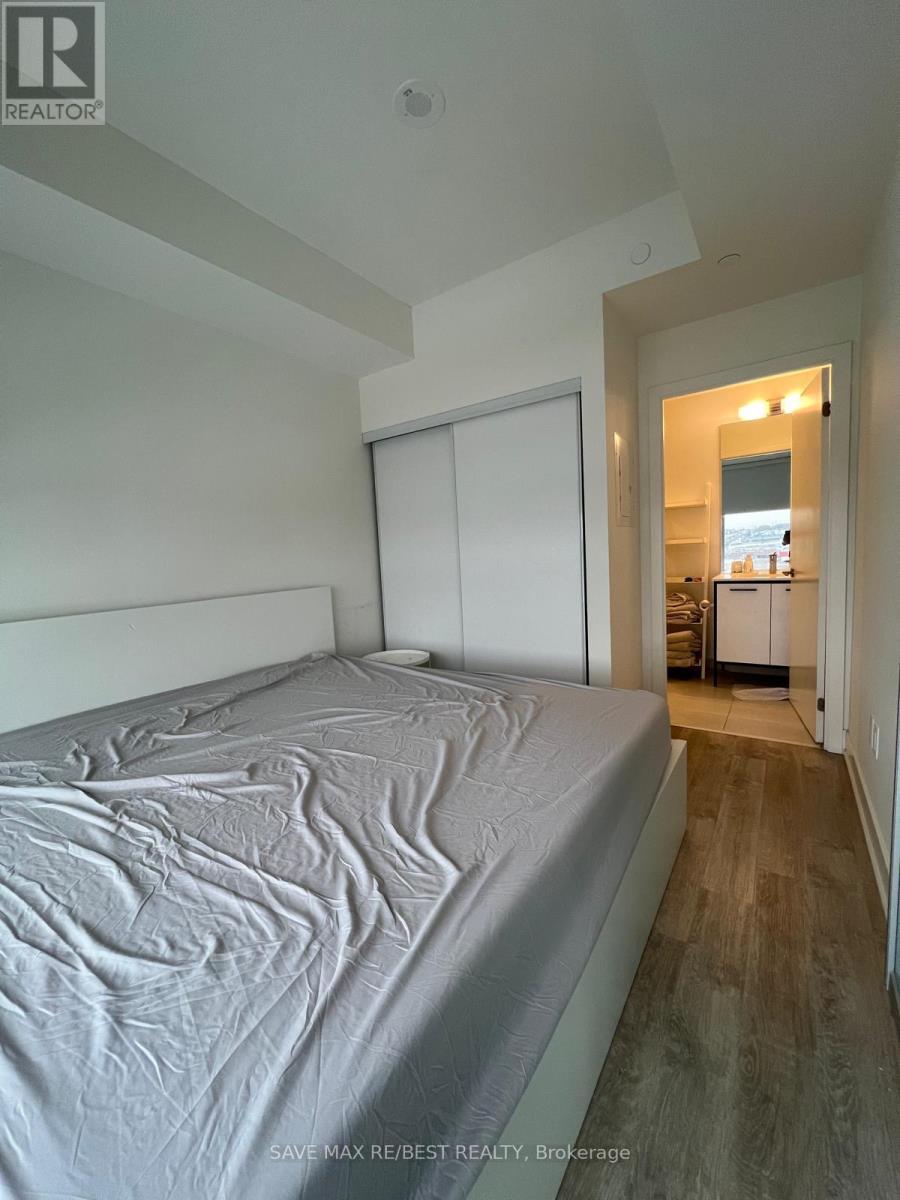 808 - 185 Deerfield Road, Newmarket, Ontario  L3Y 0G7 - Photo 13 - N12696594