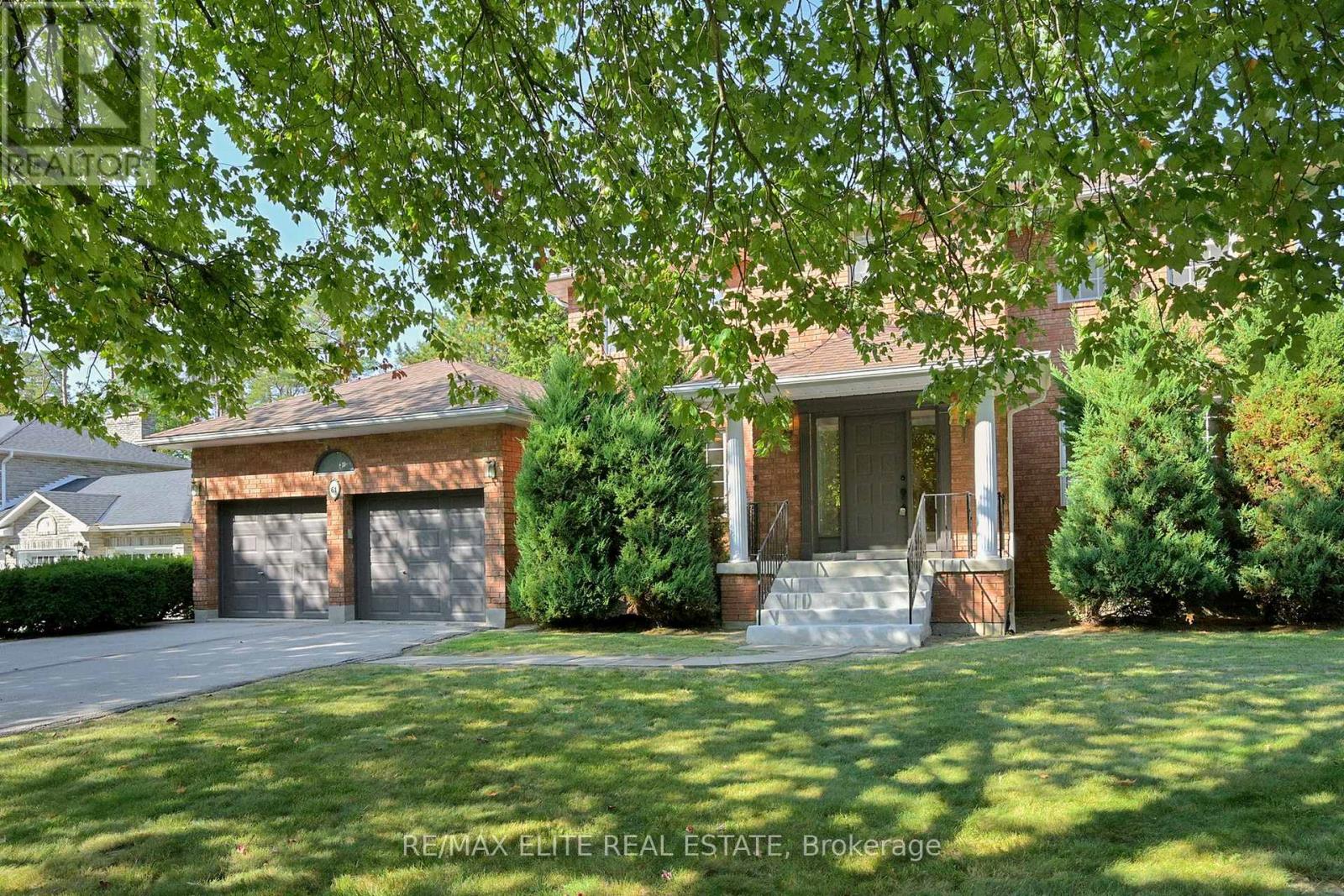 61 Beaufort Hills Road, Richmond Hill, Ontario  L4E 2N3 - Photo 3 - N12696626