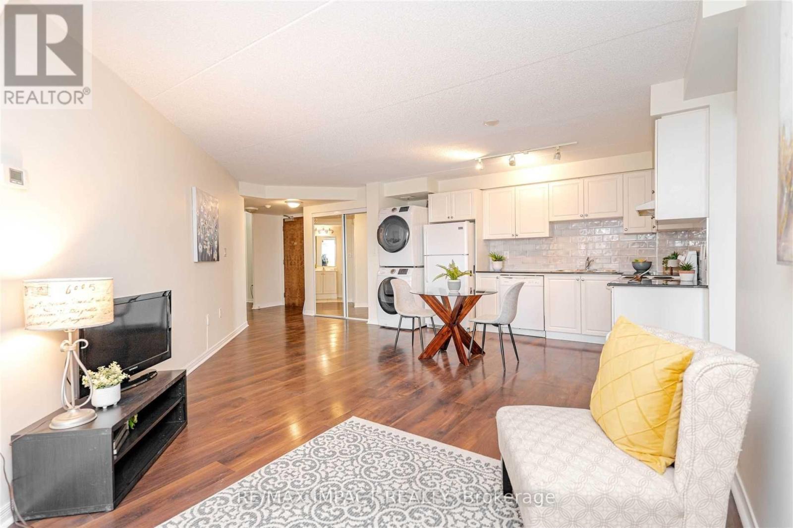 615 - 4600 Steeles Avenue, Markham, Ontario  L3R 5J1 - Photo 14 - N12696726