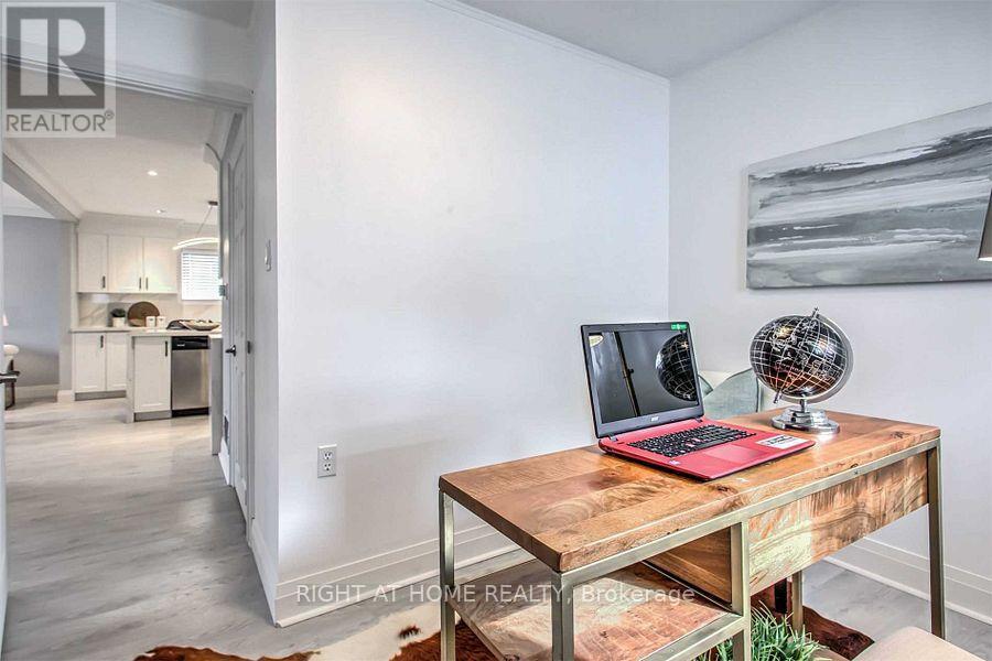 Main - 254 Andrew Street, Newmarket, Ontario  L3Y 1H2 - Photo 15 - N12696732