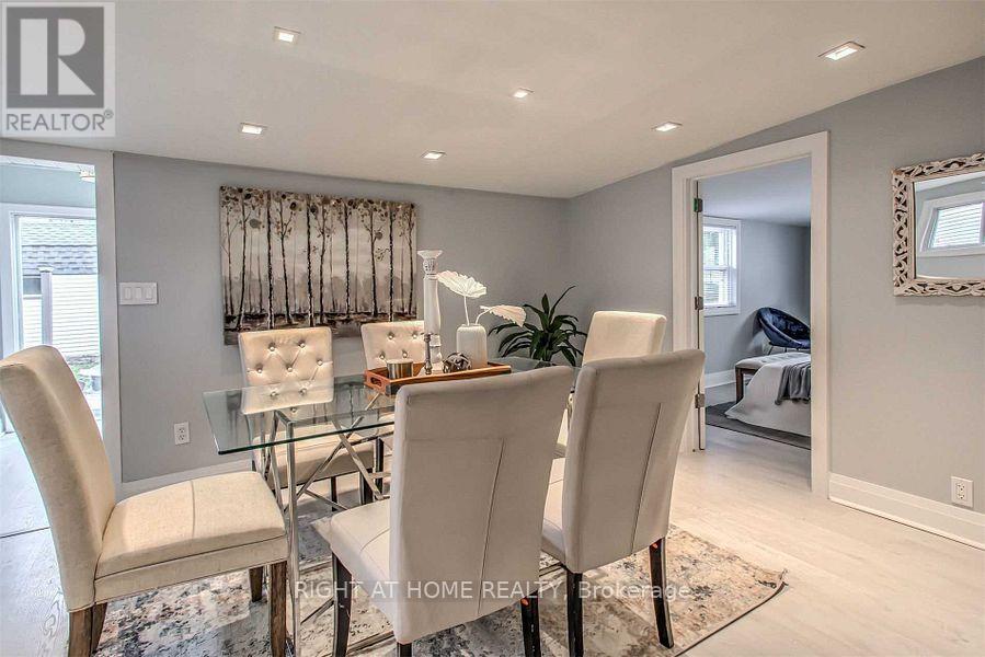 254 Andrew Street, Newmarket, Ontario  L3Y 1H2 - Photo 14 - N12696796